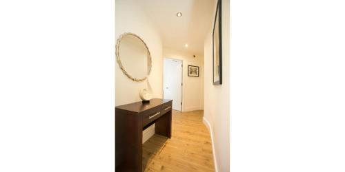 Temple Bar District Apartments - image 2