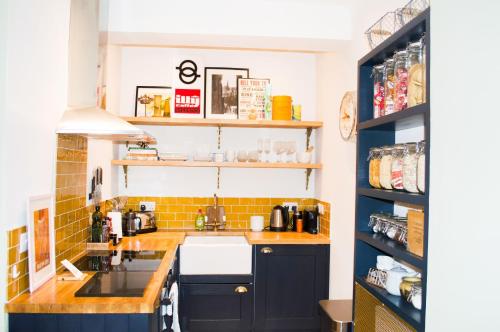 Фотография номера квартиры Calm & cosy home in the heart of the Old Town!