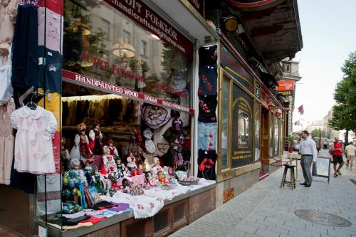 Hungarian Souvenir - image 14