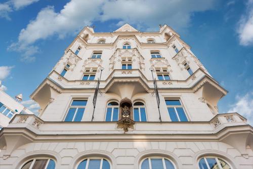 MOOo Downtown - main image