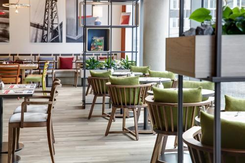 IntercityHotel Frankfurt Hauptbahnhof Süd - image 11