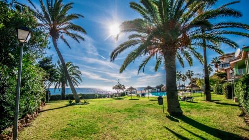 Apartment with sea view 'Lubina Del Sol'