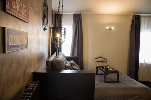 Industrial Apartment Near Duomo, Milán (fotografie 10)