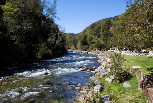 Hotel y Termas Huife