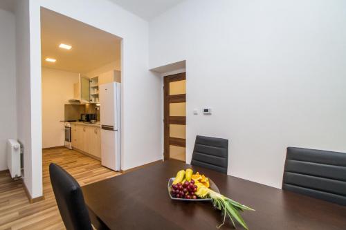 Silver Apartments 4