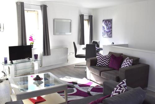 Immaculate 2 Bedroom Apartment For Up To 6