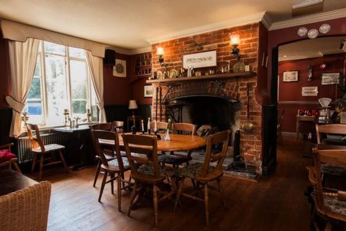 The Three Horseshoes, , Hampshire