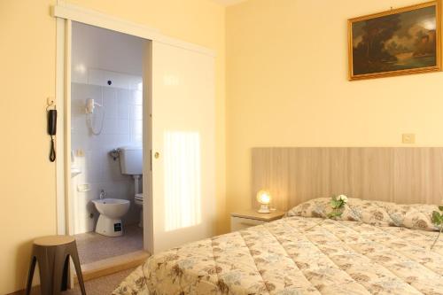 Hotel Luca - image 14