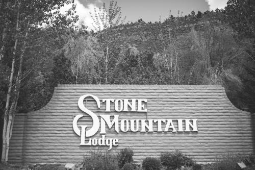 Stone Mountain Lodge - Accommodation - Lyons