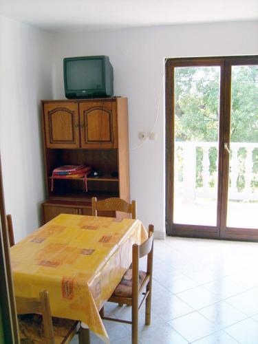 Apartment in Lopar - Insel Rab 17747, Lopar (foto 4)
