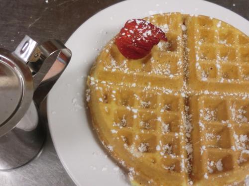 Atlantic Breeze Motel & Apartments - image 2