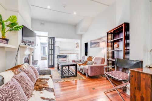 

Darlinghurst Modern Victorian Home