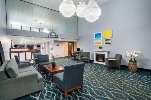 Days Inn by Wyndham Scranton PA