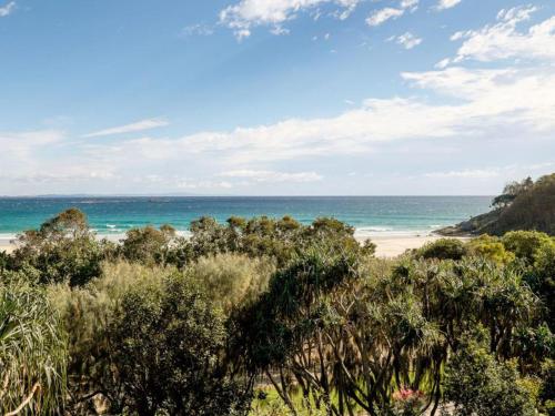 Claytons 1 by Discover Stradbroke
