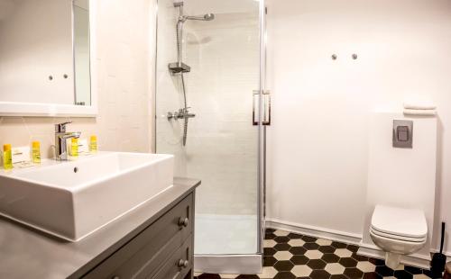 Matisse Bucharest Old Town - image 14