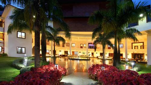 المنظر الخارجي, منتجع فيذري فيليدج (Vythiri Village Resort) in وياند