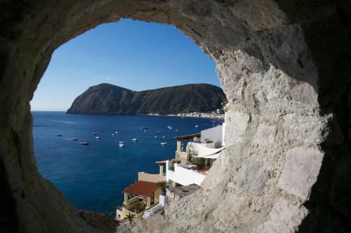 Lipari By The Beach 4