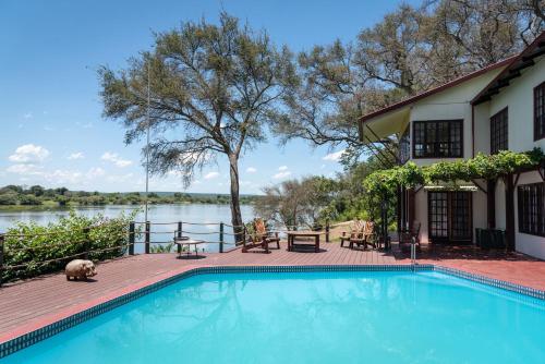 Kayube Zambezi River House Livingstone