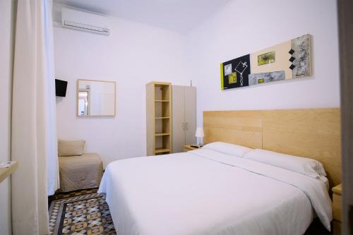Hostal Eixample - main image