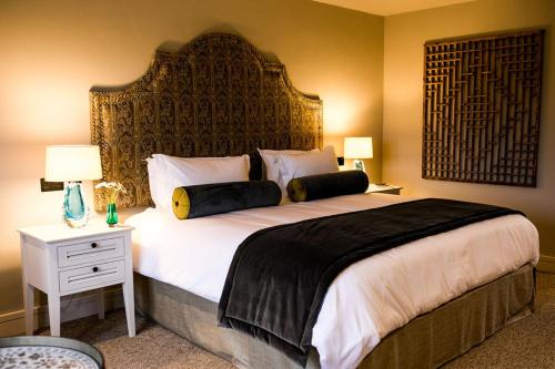 Baraset Barn Hotel - image 5