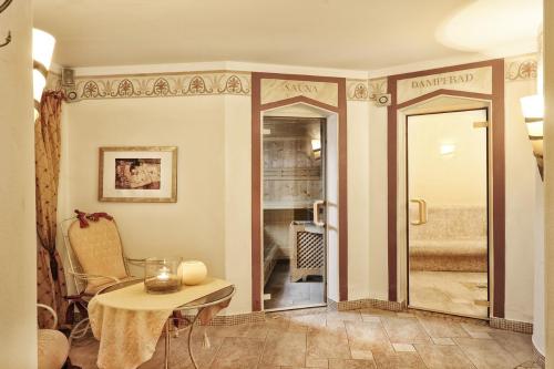 Hotel MARIA THERESIA adults-only