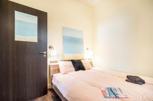  BpR Home of Beauty with balcony & A/C in Budapest