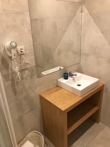 Being Porto Hostel - image 2