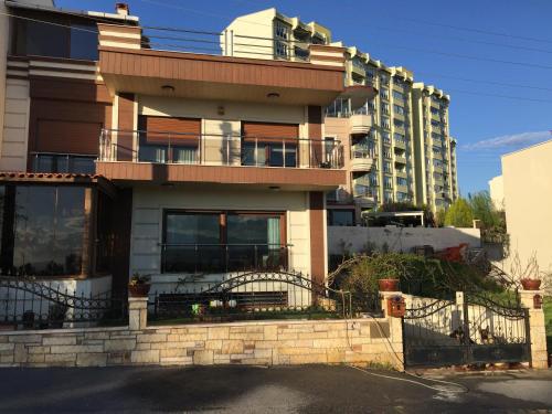  IZMIR DETACHED FAMILY HOUSE, Pension in Büyükçiğli