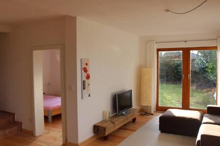 Top Appartement 2 in Rosengarten/Hamburg 4.3km von Rosengarten entfernt
