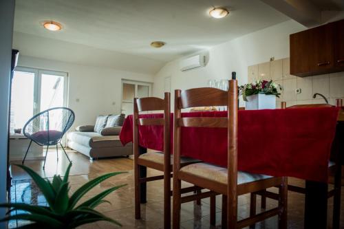  Apartman Green Garden Imotski - Makarska in Donja Glavina