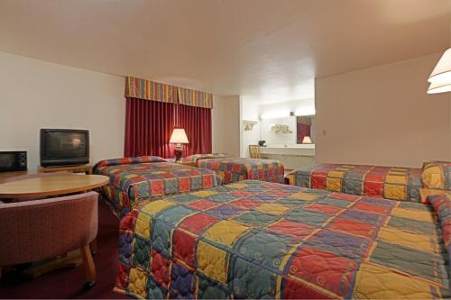 Americas Best Value Inn Pico Rivera Los Angeles E - image 4