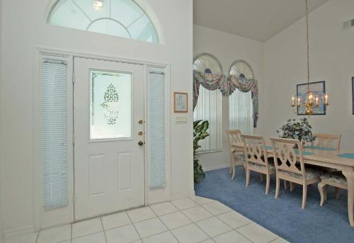 Greater Groves-4 Bedrooms home w/pool-5204GG - image 9