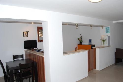 Vidima Aparthotel - image 6