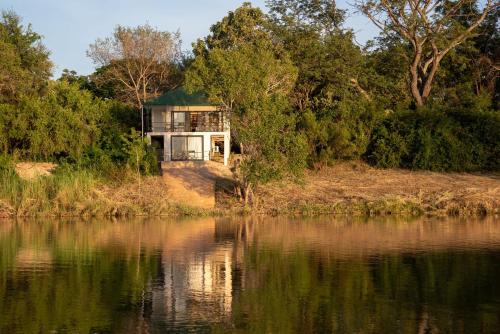 Kayube Boat House Livingstone