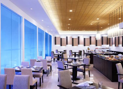 Vivanta Colombo, Airport Garden, Negombo Road,4 star