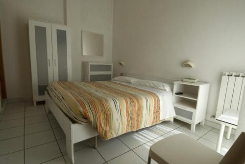 Hotel Annarita-mezza pensione plus- spiaggia inclusa – Rimini, IN