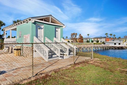 Gulf Terrace 181 - image 2