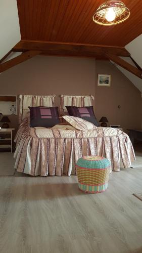 Le Vitard Room Type - Deluxe Room (2 Adults + 1 Child)