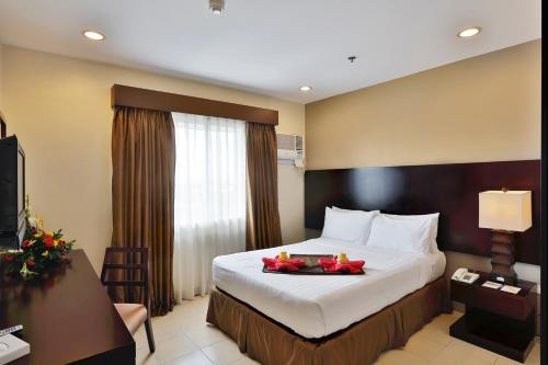 1 queen bed