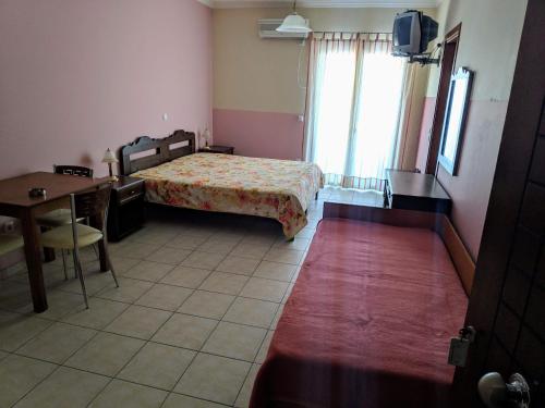 Dioni Studios & Apartments