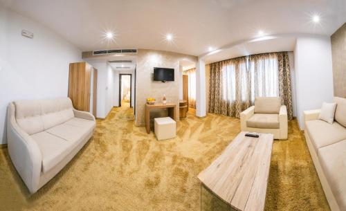 Hotel Andon Angelov - image 2