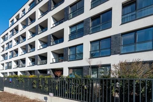 Airport Lirowa - P&O Serviced Apartments - main image