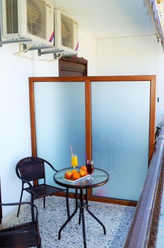 Sotiras Rooms - image 3