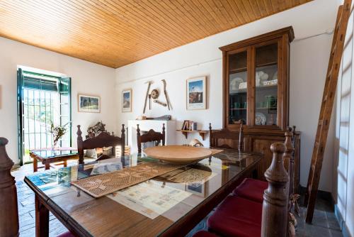 Casa del Ingeniero ,4 Hab 8 Pers Alberca, barbacoa in 格拉納多