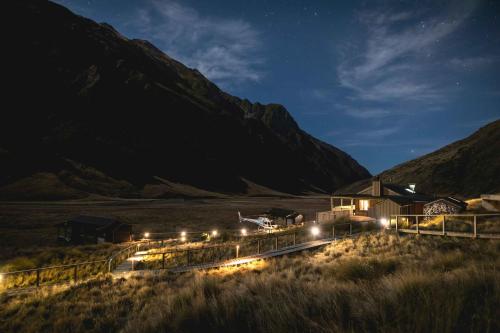 Minaret Station Alpine Lodge - Hotel - Wanaka