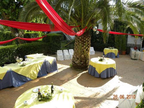 Banquet hall, Hostal San Jose in Cadalso de los Vidrios