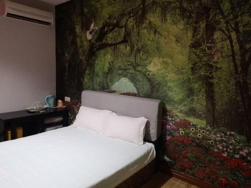 Home Inn Hotel Stop at Home Inn to discover the wonders of Ipoh. Offering a variety of facilities and services, the property provides all you need for a good nights sleep. Facilities like daily housekeeping, privat