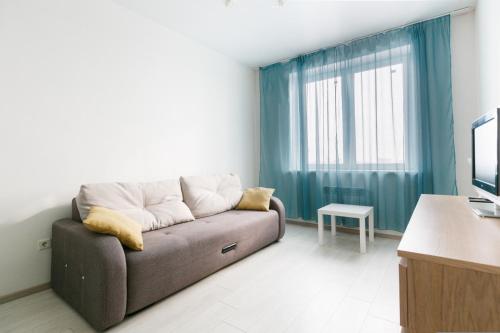 Apartments Freedom on Derzhavina - image 8