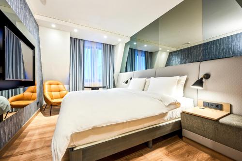 Radisson Blu Hotel Kyiv City Centre - image 2