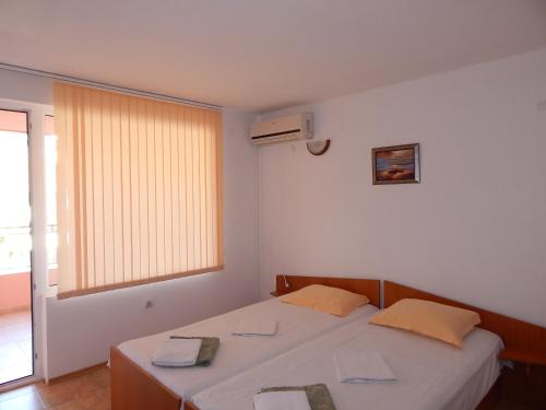 Double Room with Balcony room in Tony Guest House